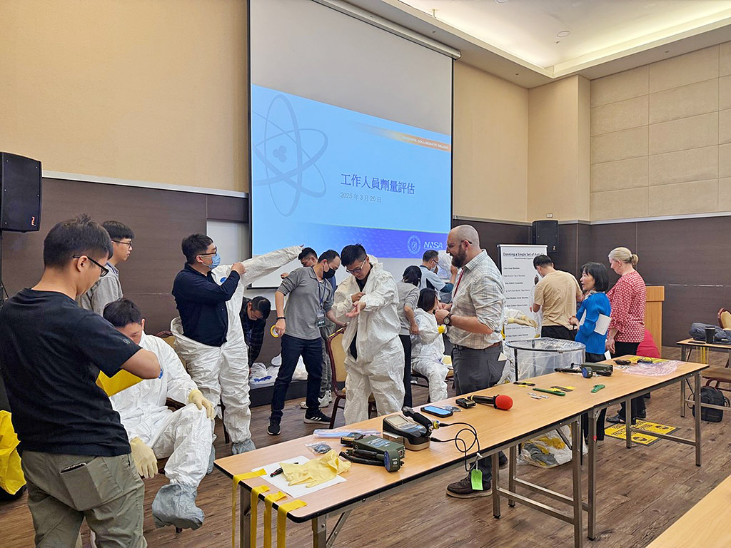 Image(5):Donning & Doffing of PPE