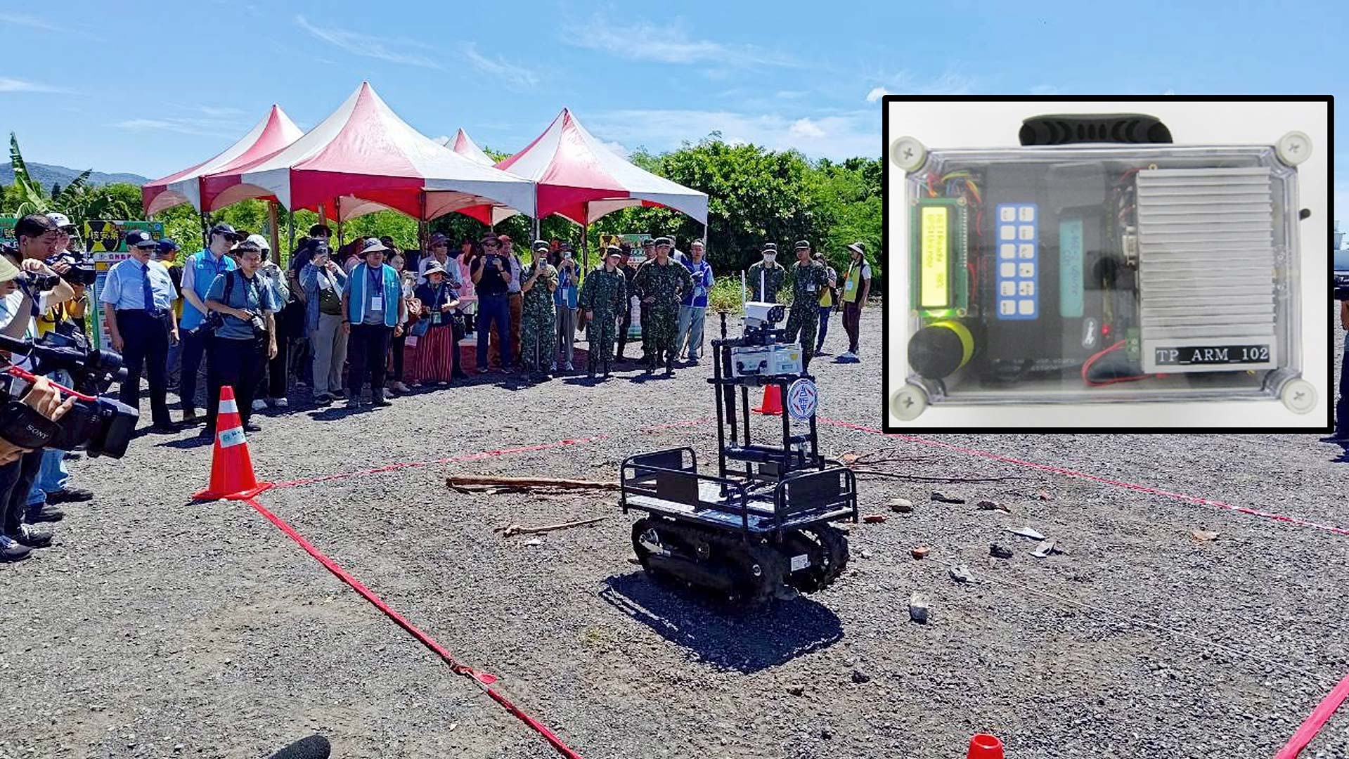Image(4):Radiation detection using unmanned vehicles equipped with mobile radiation monitoring instruments