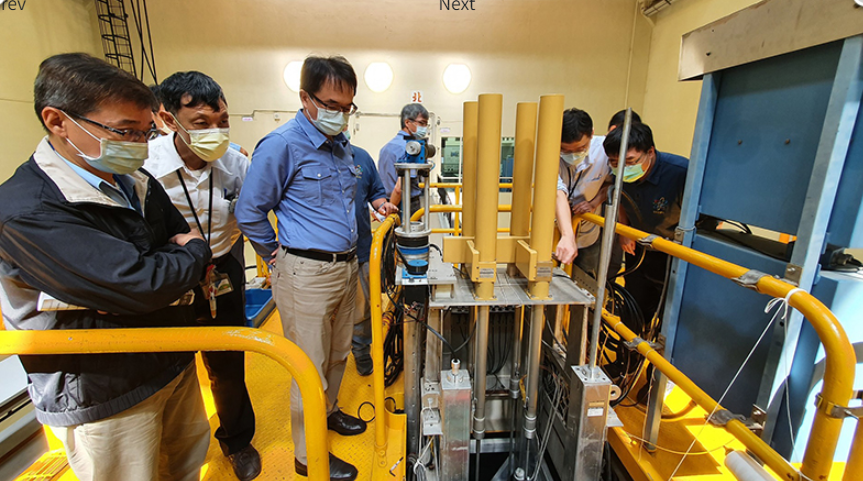 Site inspection of the THOR reactor core