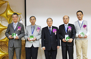 安全營運績優–個人獎合照