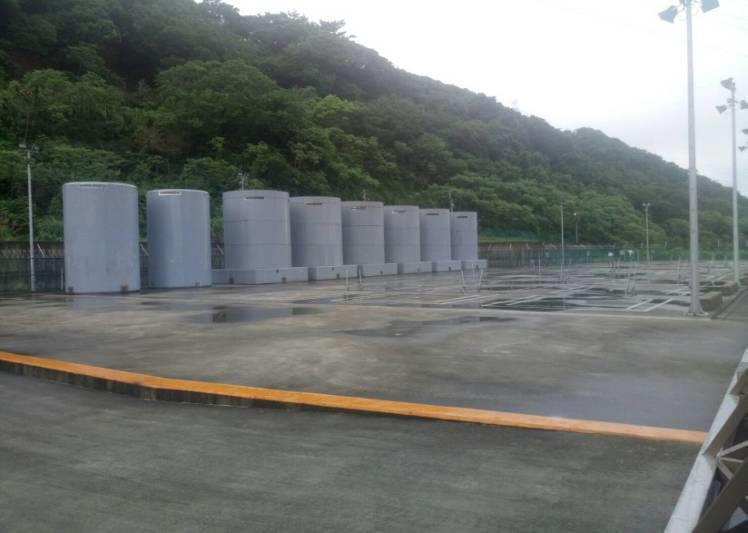 相關照片(1):圖一、6 月3 日超大豪雨期間,實地勘查乾式貯存設施,場址及貯存護箱並無受損情況