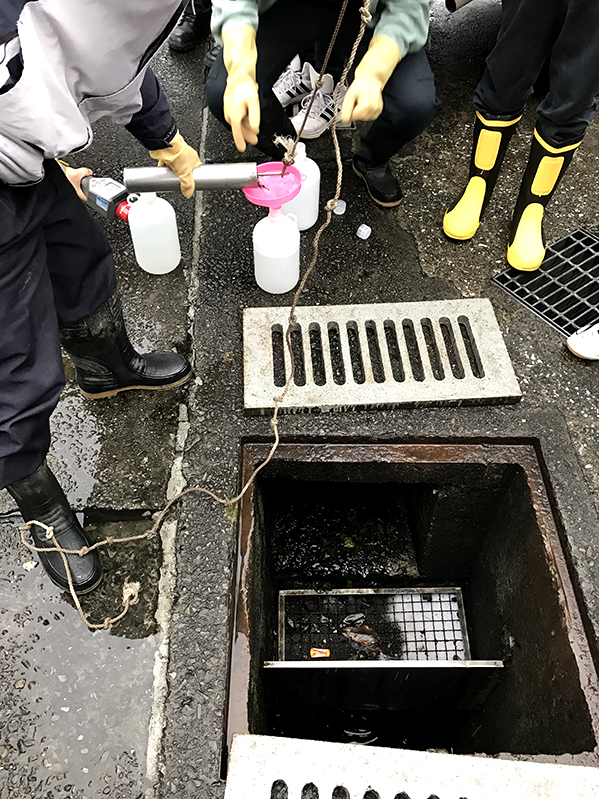 減容中心1號集水坑取水樣