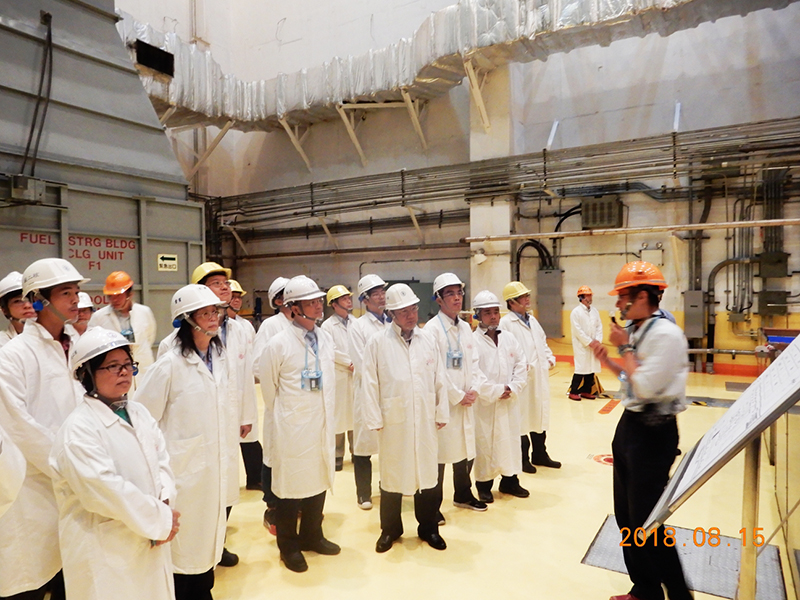 核二廠2號機燃料廠房現場查訪情形