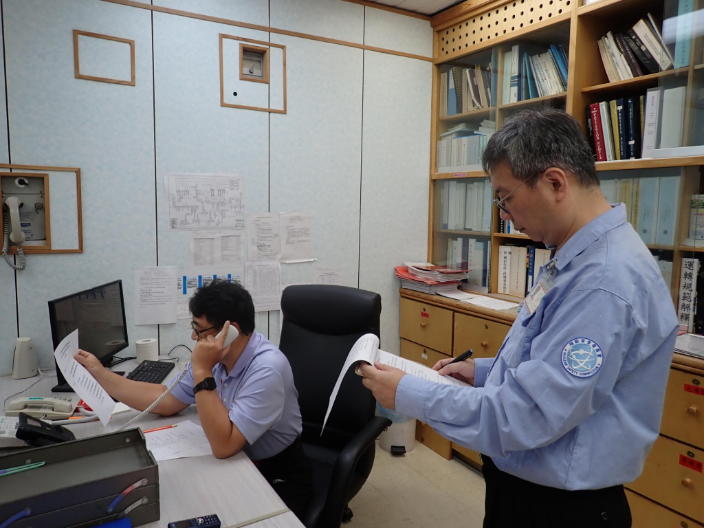 圖2 核能三廠值班經理通知核能二廠協助發送簡訊