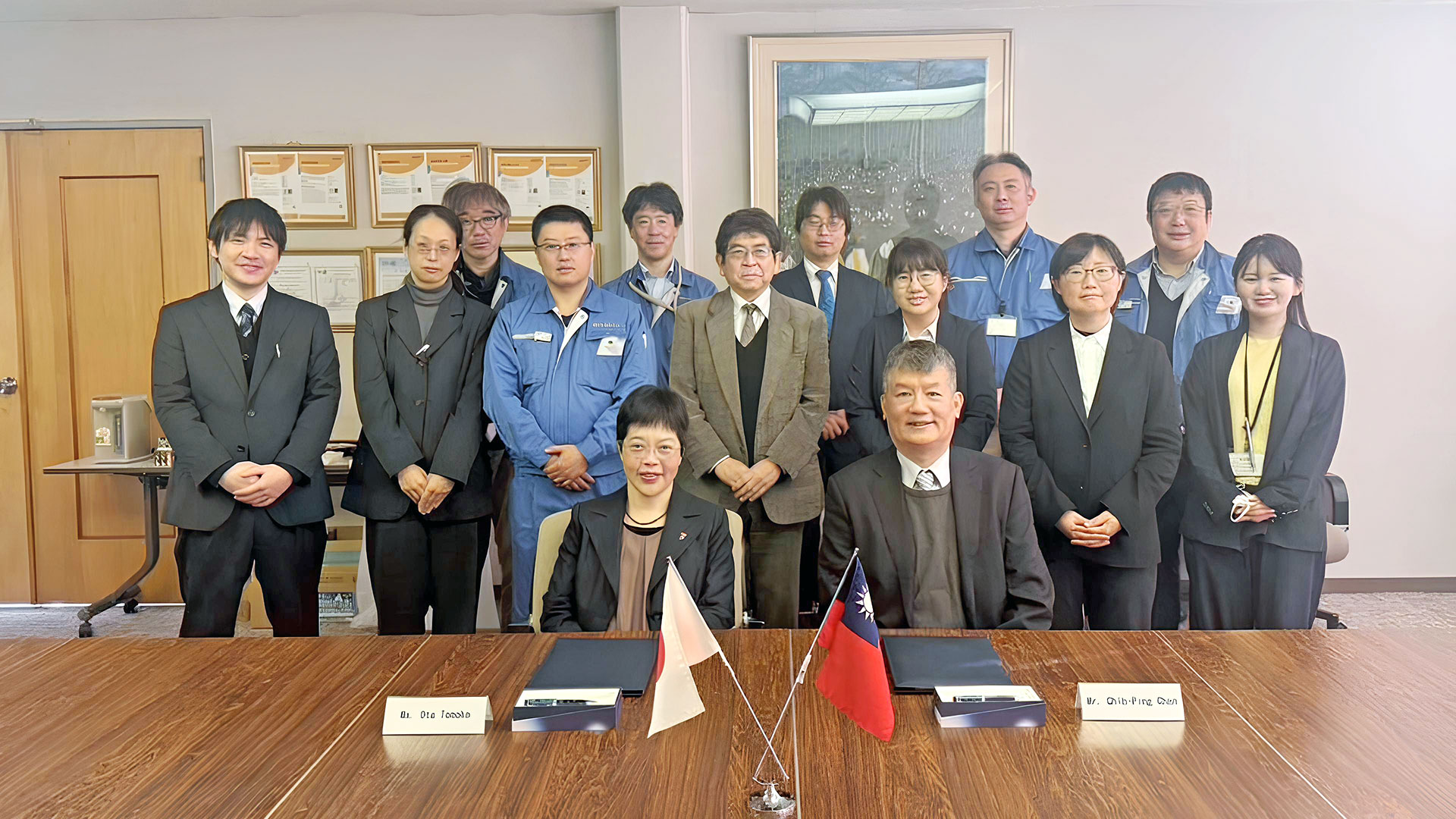 相關照片(1):輻射偵測中心與日本分析中心（JCAC）合照